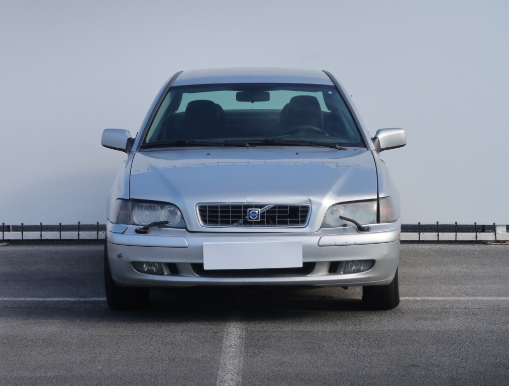 Volvo S40