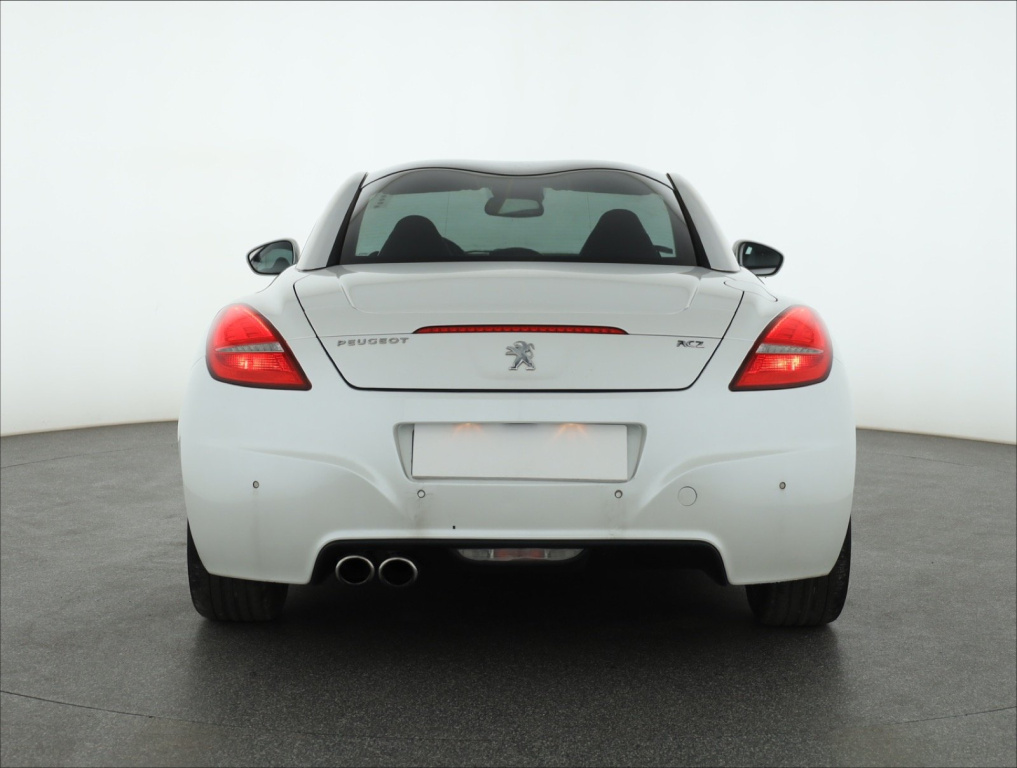 Peugeot RCZ