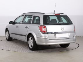 Opel Astra - 2009