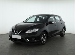 Nissan Pulsar - 2015