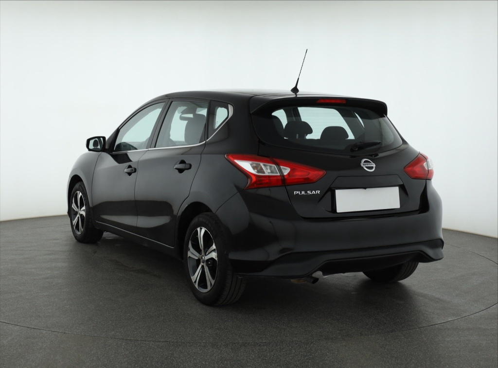 Nissan Pulsar