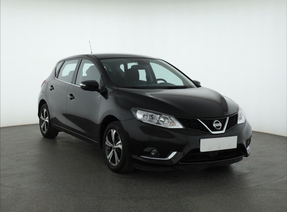 Nissan Pulsar - 2015