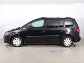 Volkswagen Touran - 2010