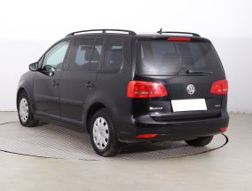Volkswagen Touran - 2010