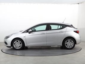Opel Astra - 2020