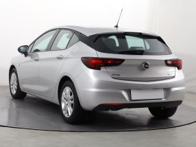 Opel Astra - 2020