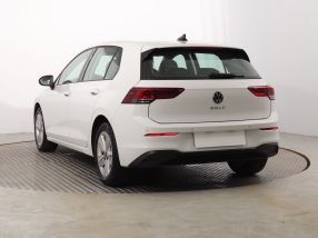 Volkswagen Golf - 2021