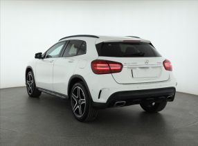 Mercedes-Benz GLA - 2018