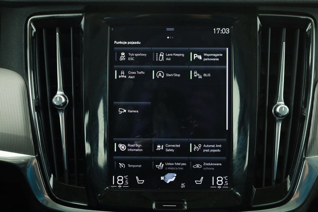 Volvo V90 Cross Country