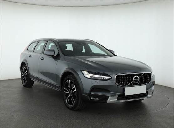 Volvo V90 Cross Country