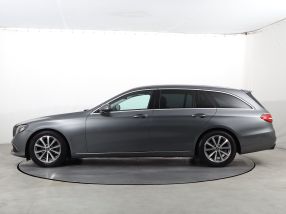 Mercedes-Benz E - 2018