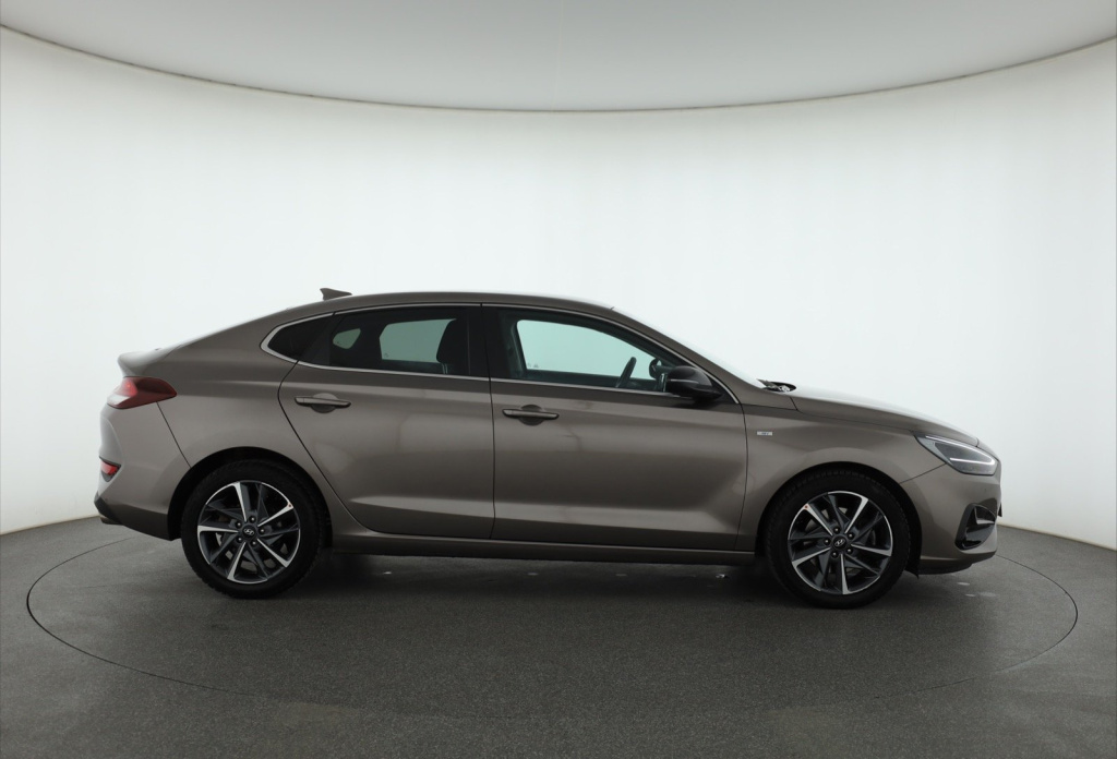 Hyundai i30 Fastback