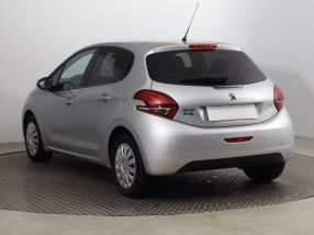 Peugeot 208 - 2015