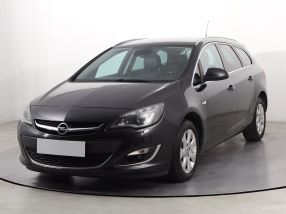 Opel Astra - 2014
