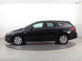 Opel Astra - 2014