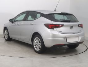 Opel Astra - 2016