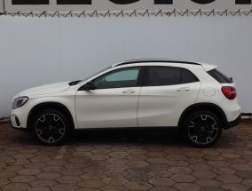 Mercedes-Benz GLA - 2017