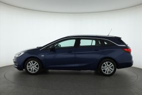 Opel Astra - 2020