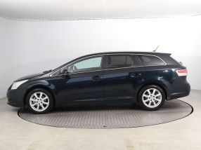 Toyota Avensis - 2010