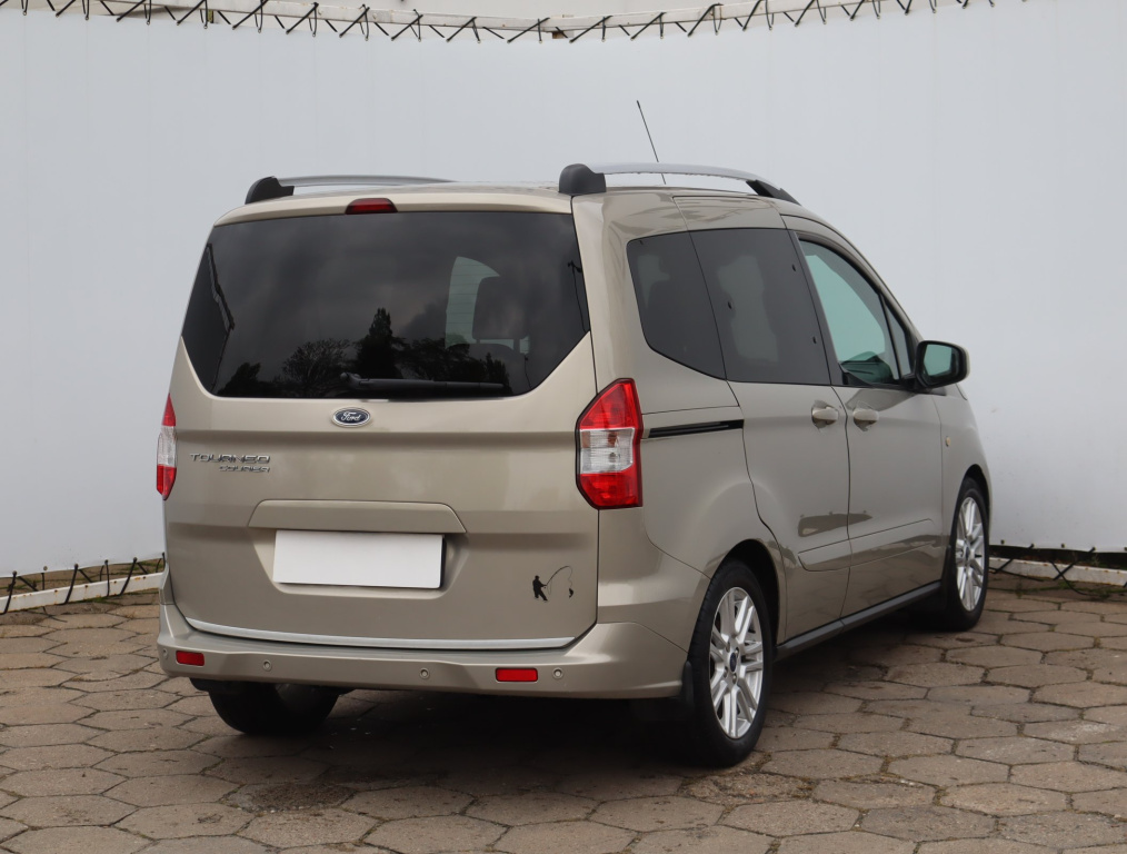 Ford Tourneo Courier