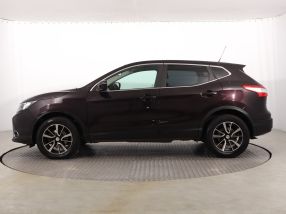 Nissan Qashqai - 2015
