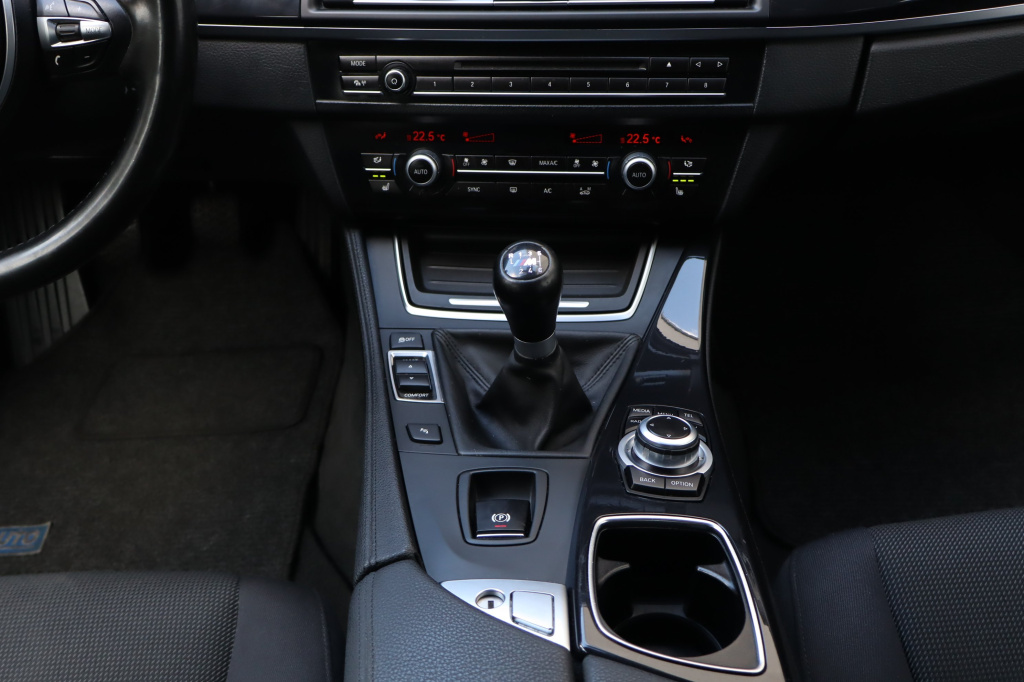 BMW 5