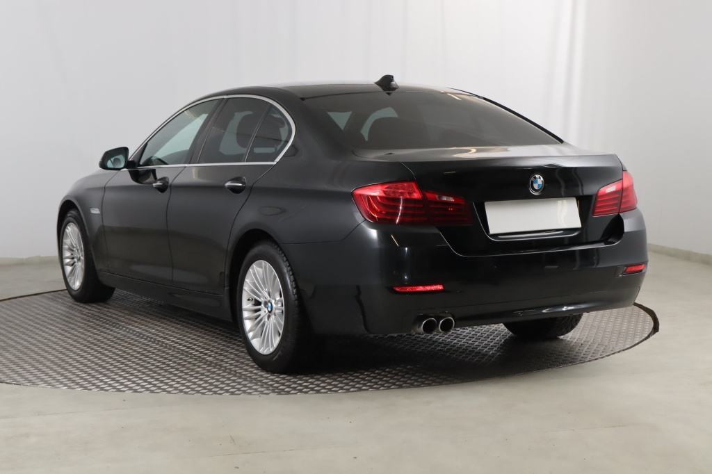 BMW 5