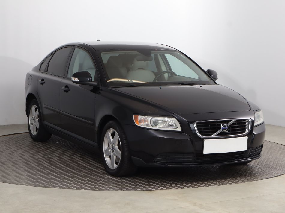 Volvo S40 - 2010