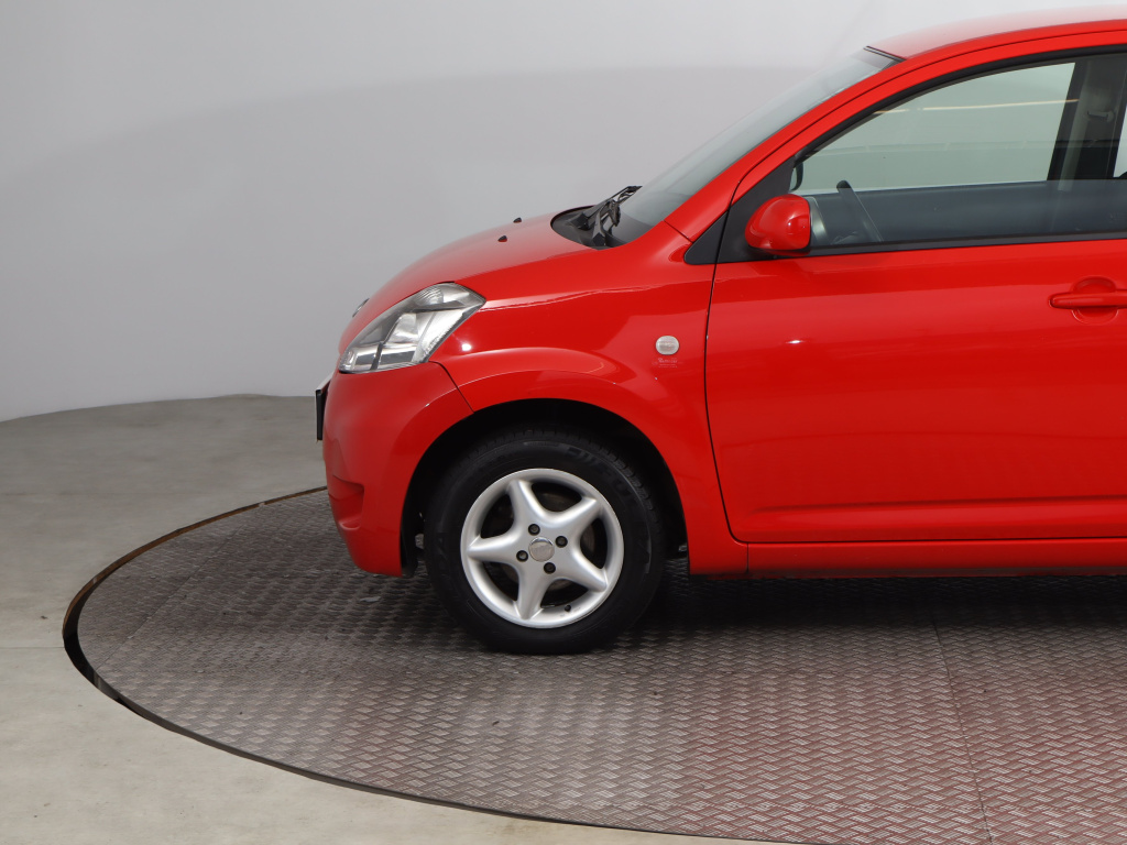 Daihatsu Sirion