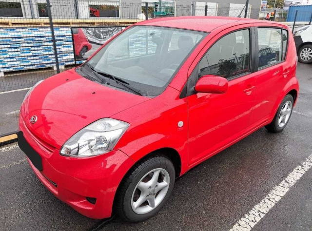 Daihatsu Sirion 2012