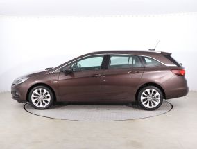 Opel Astra - 2017