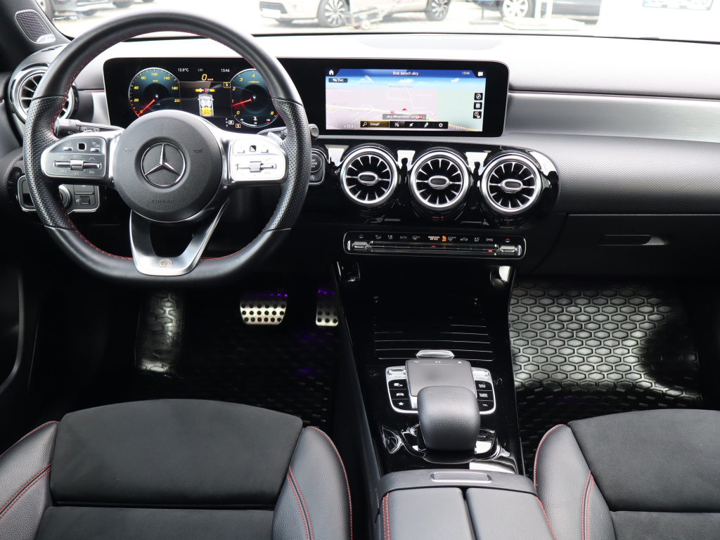 Mercedes-Benz A