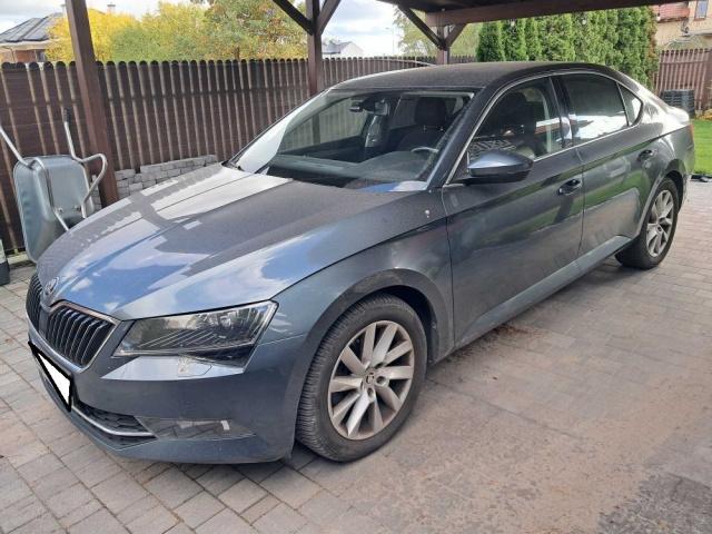 Skoda Superb 2016