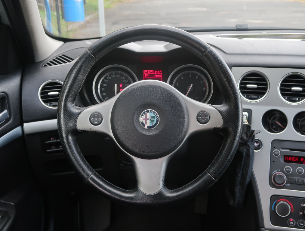 Alfa Romeo 159