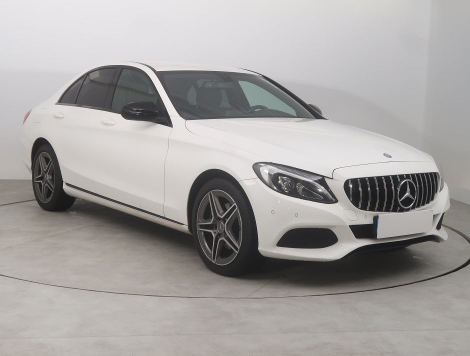 Mercedes-Benz C - 2015
