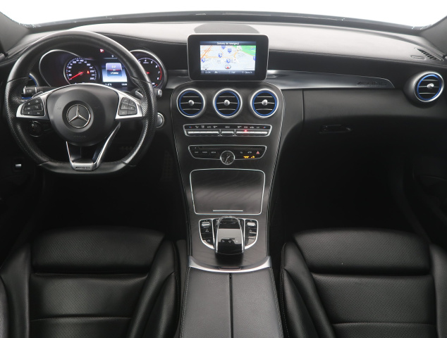 Mercedes-Benz C 200