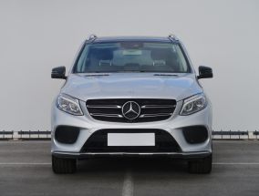 Mercedes-Benz GLE - 2016