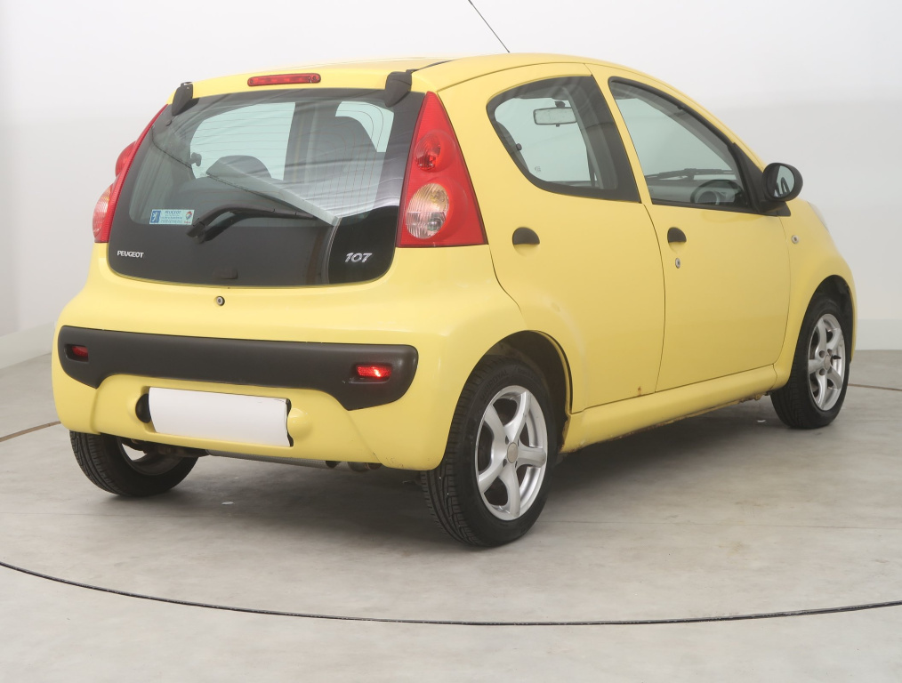 Peugeot 107