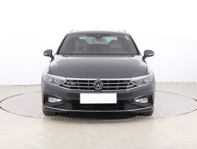 Volkswagen Passat - 2020