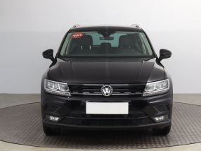 Volkswagen Tiguan - 2020