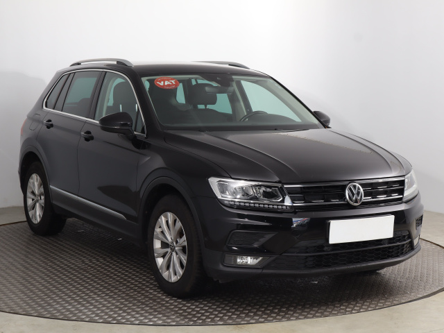 Volkswagen Tiguan, 2020