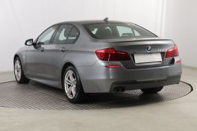 BMW 5 - 2015