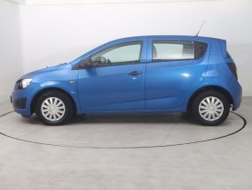 Chevrolet Aveo - 2011