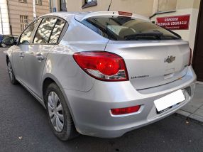 Chevrolet Cruze - 2012