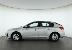 Chevrolet Cruze - 2012
