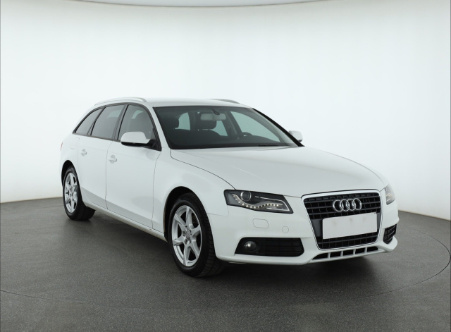 Audi A4 2011