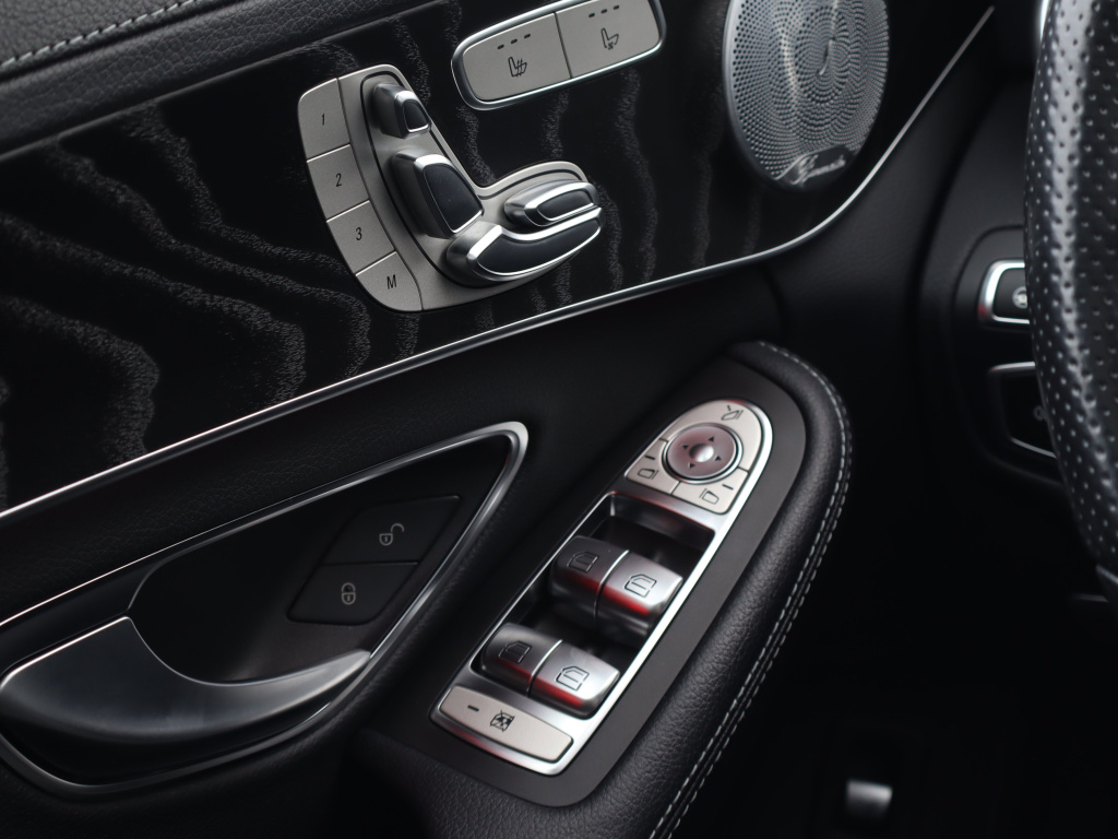 Mercedes-Benz C
