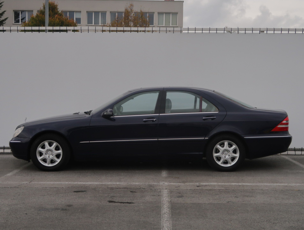 Mercedes-Benz S