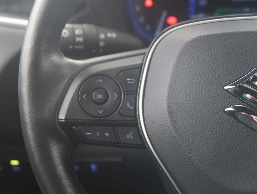 Suzuki Swace