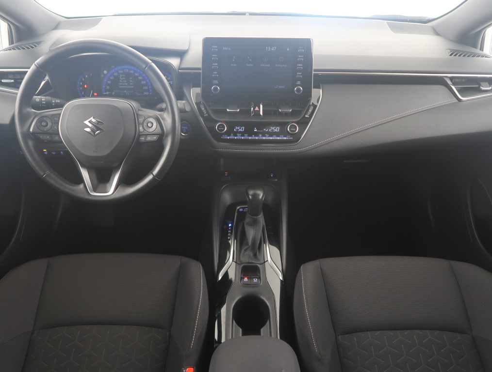 Suzuki Swace